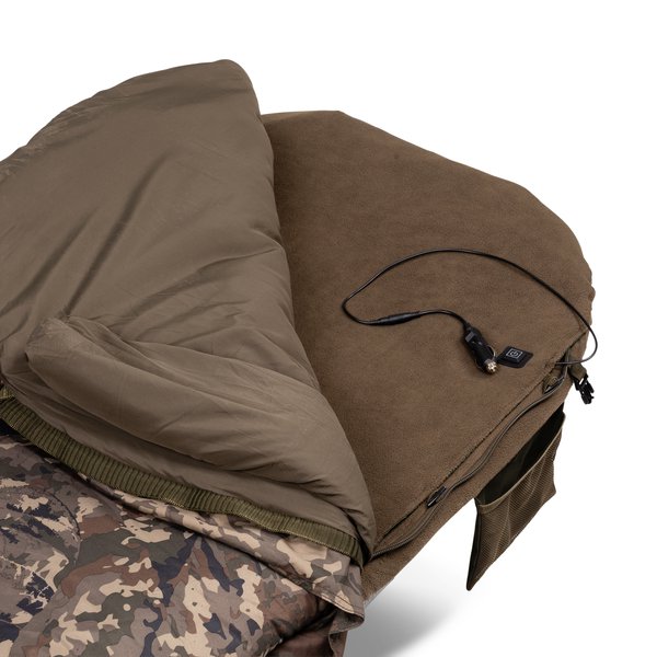Load image into Gallery viewer, Nash Indulgence Heated Blanket Wide
