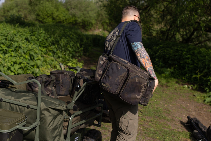 Load image into Gallery viewer, Korda Compac Small Carryall Dark Kamo
