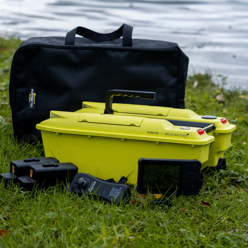 Load image into Gallery viewer, Ridgemonkey Hunter 750 Baitboat Echo Edition Hi-Vis

