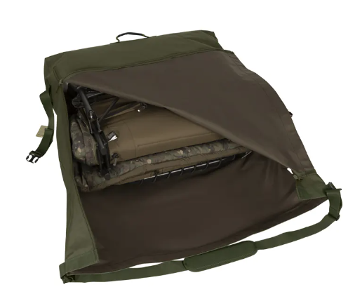 Load image into Gallery viewer, Trakker Bedchair Bag Wide
