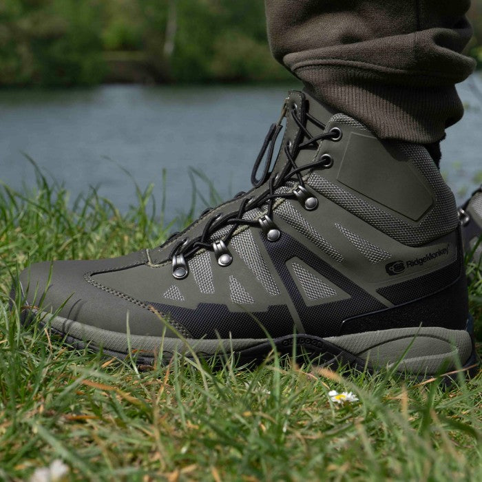 Load image into Gallery viewer, RidgeMonkey APEarel QuickZip All-Weather Boots
