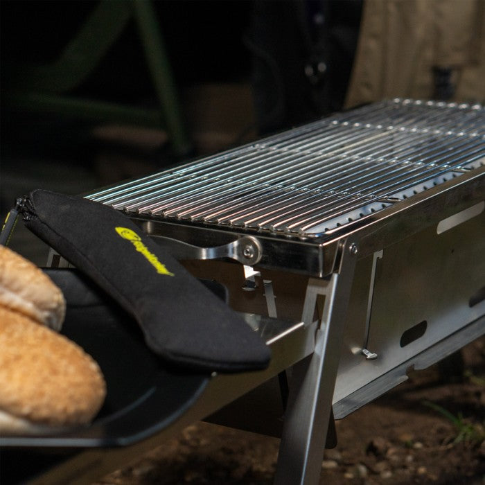 Load image into Gallery viewer, RidgeMonkey Grilla Dual Fuel BBQ

