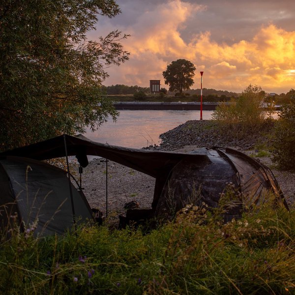 Load image into Gallery viewer, Nash Bank Life Multi Tarp XL Camo

