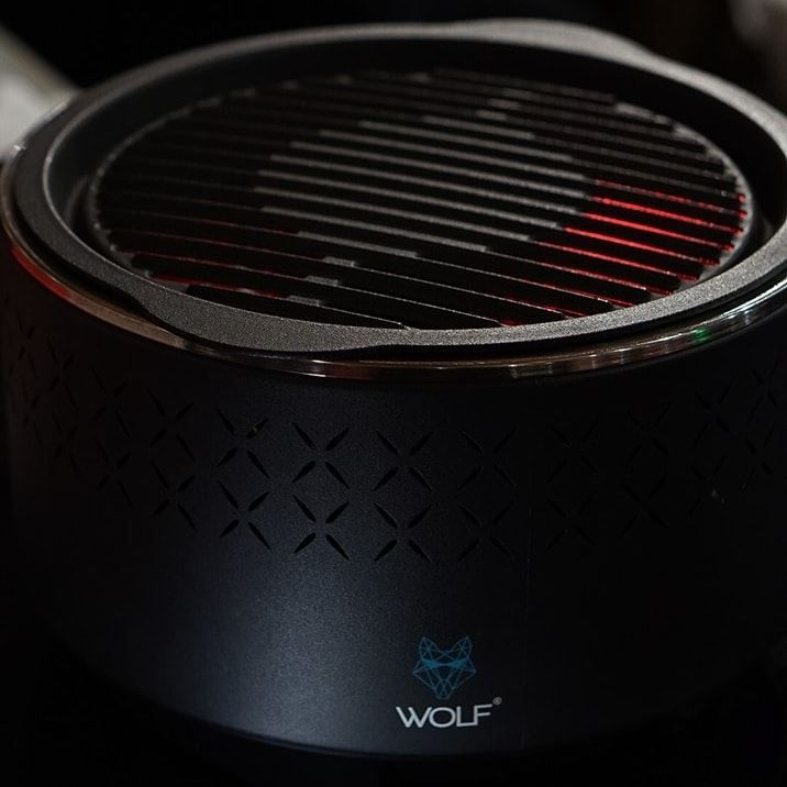 Load image into Gallery viewer, Wolf Grillz Smoke House
